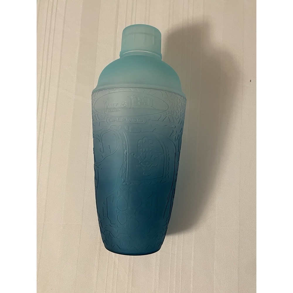 Disney Animal Kingdom Yak & Yeti Orlando - Blue Color Plastic Margarita Shaker